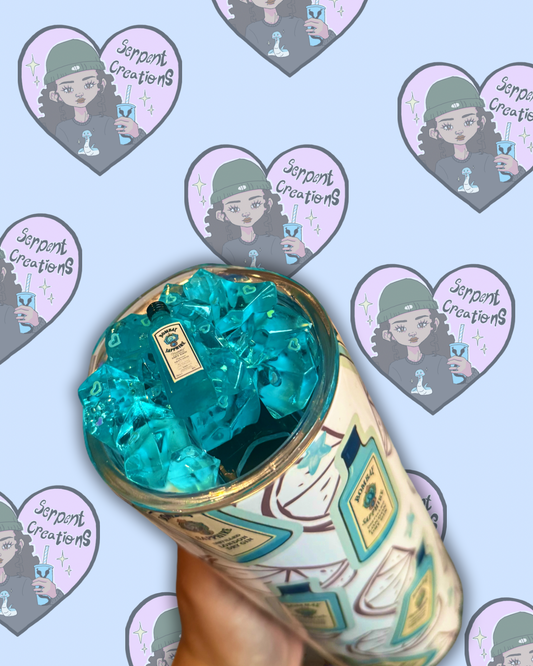 Gin 20oz Tumbler with Decorated Lid