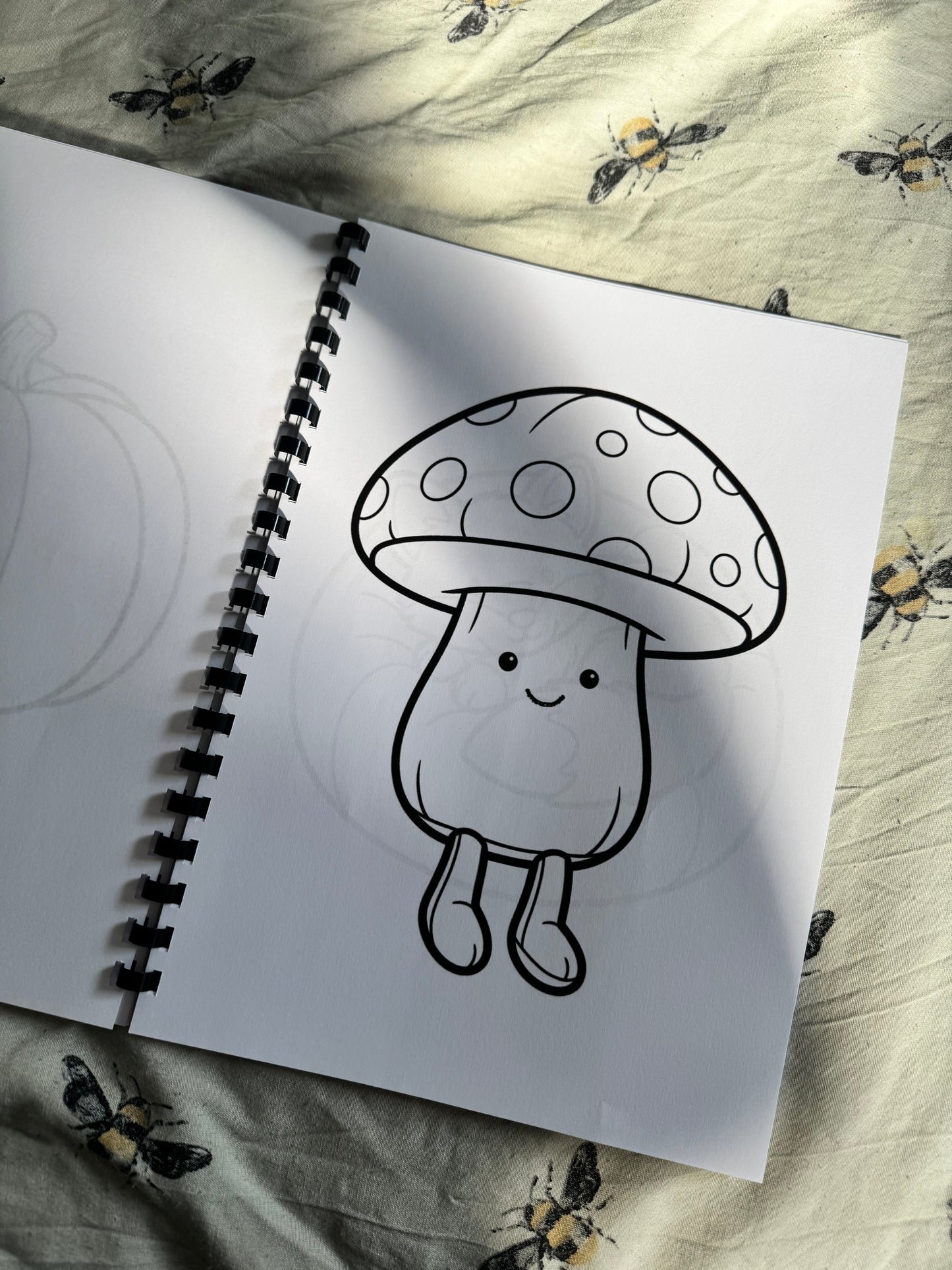 Cosy Autumn Jelly Teddy Colouring Book