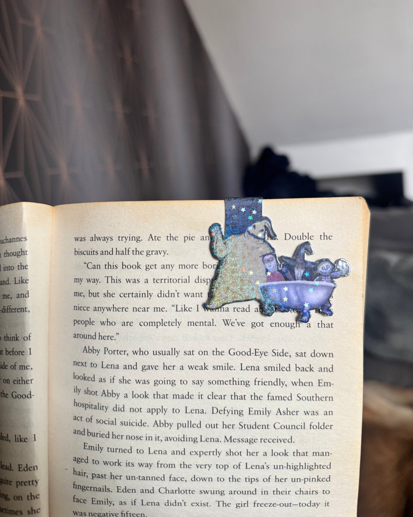 Oogie & Kids Magnetic Bookmark