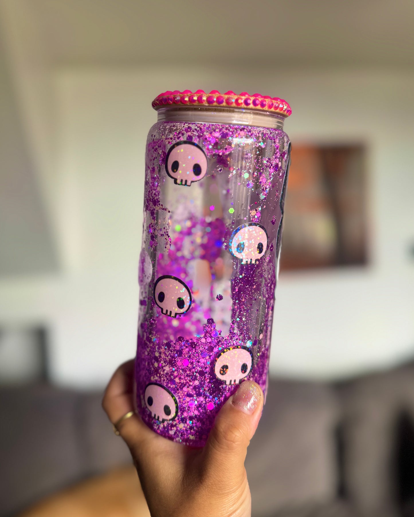 Cute Character 2 20oz Snowglobe Libbey Glass