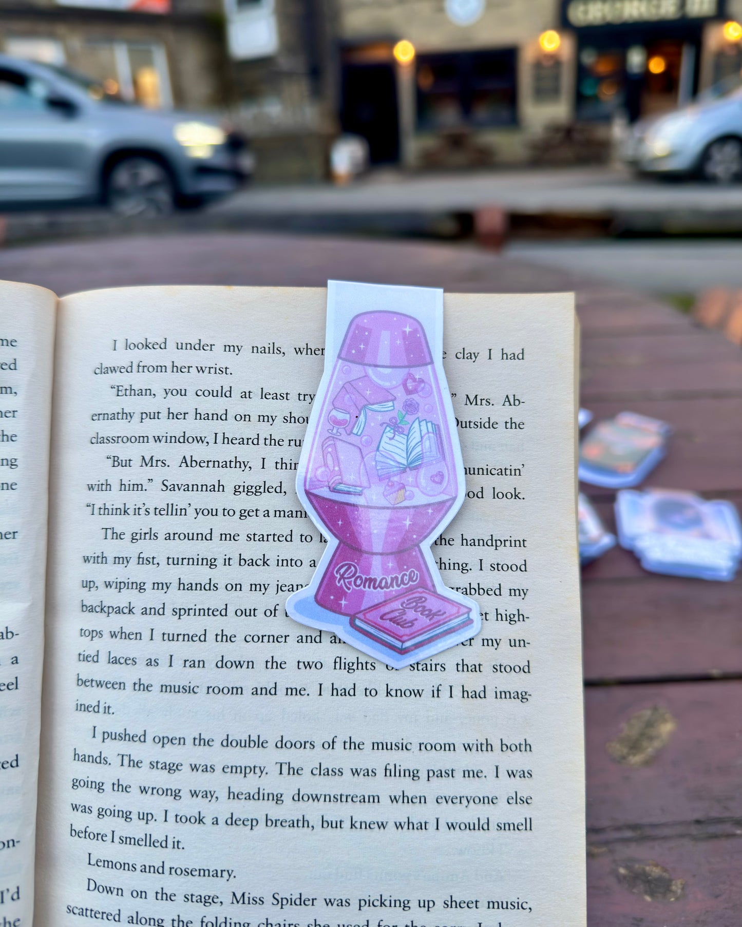 Romance Lava Lamp Magnetic Bookmark
