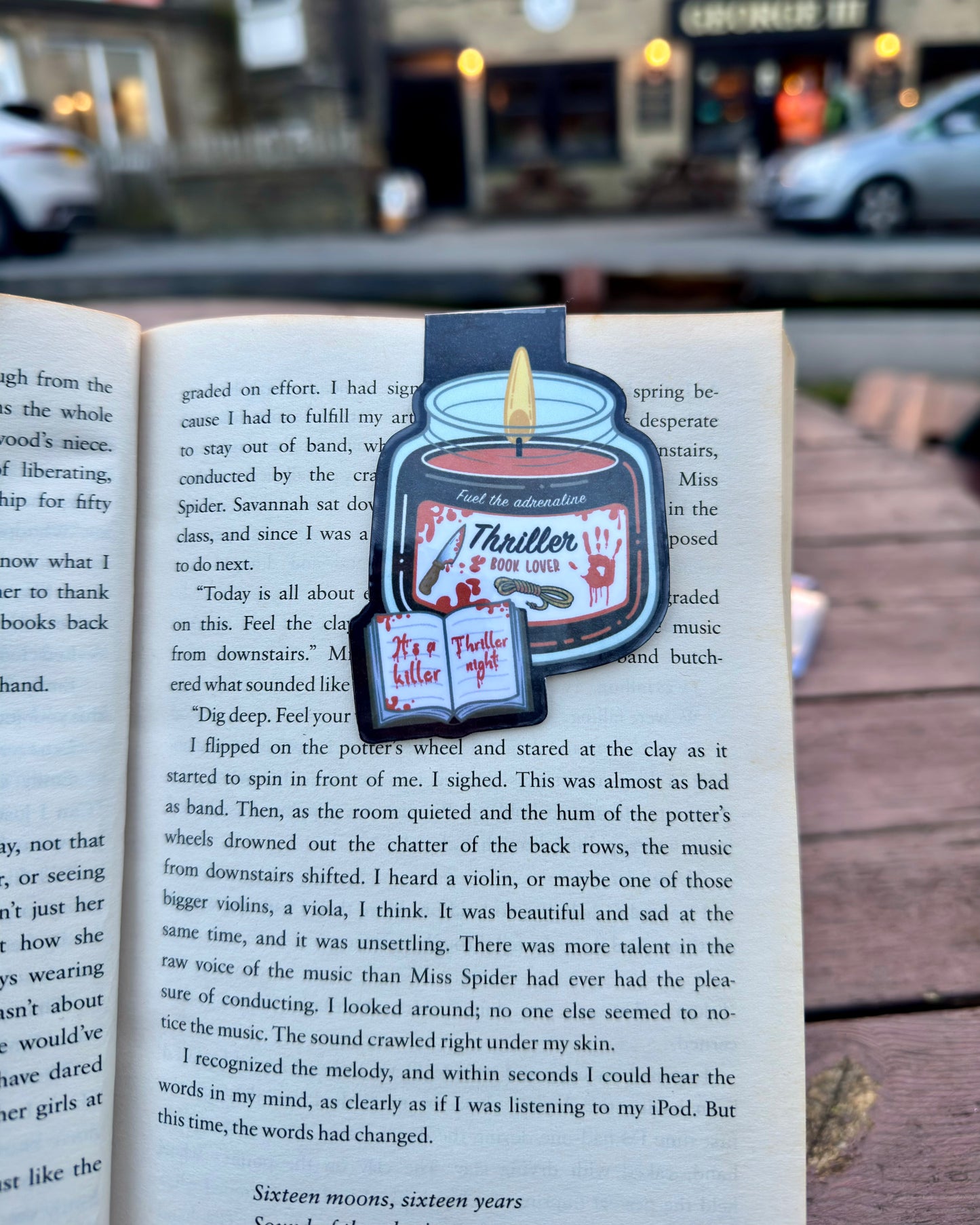 Thriller Book Lover Candle Magnetic Bookmark